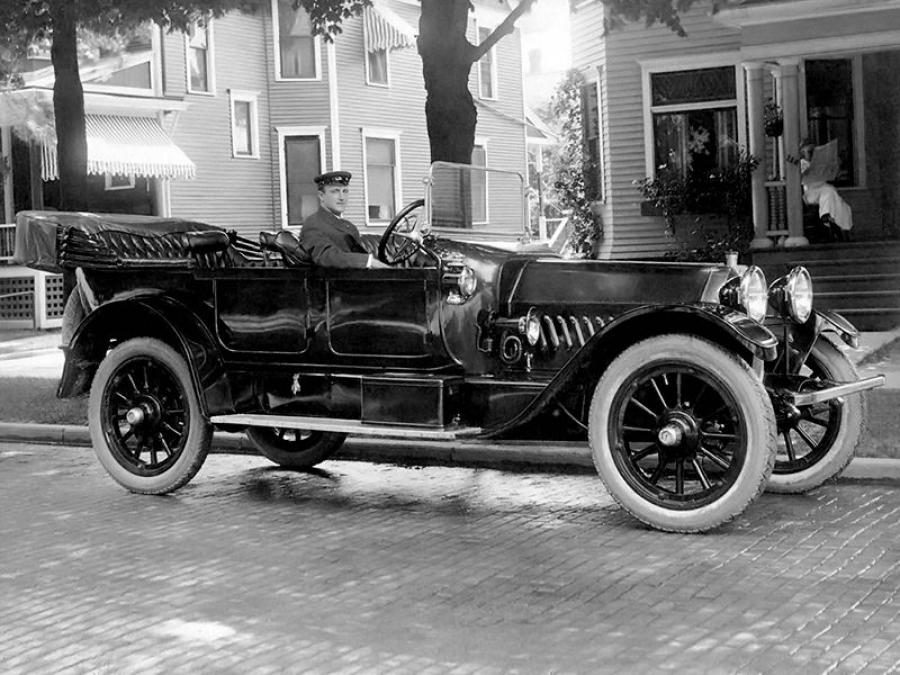  Oldsmobile Model 53 Touring 1913 года  (фото 1 из 1)